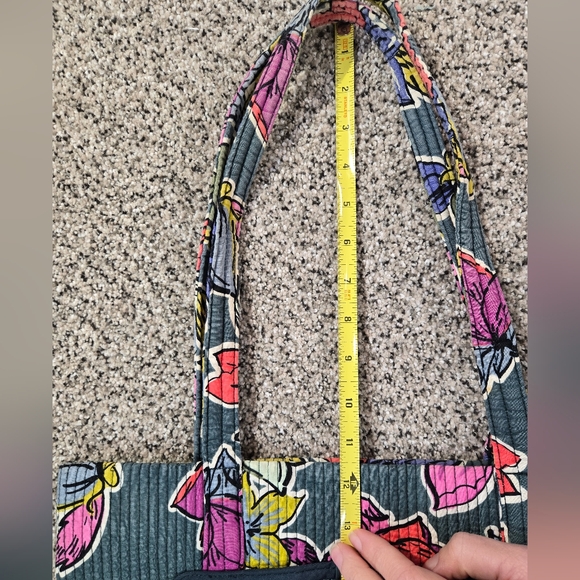 Vera Bradley Ionic Deluxe Vera Tote in Falling Flowers Cloth Bag High Quality - Picture 8 of 9